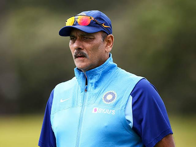 Kapil Dev backs Ravi Shastri for team India's next Head Coach position