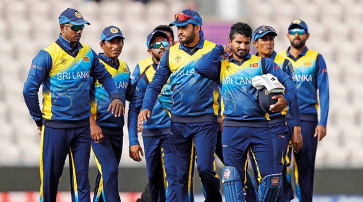 5 Sri Lankan cricketers refuse to sign tour contracts ahead of India series