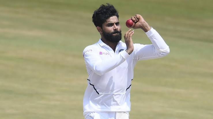 Jadeja taken to the hospital for precautionary knee scans