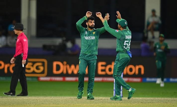 3rd T20I: Pakistan shrug off late jitters to whitewash Bangladesh