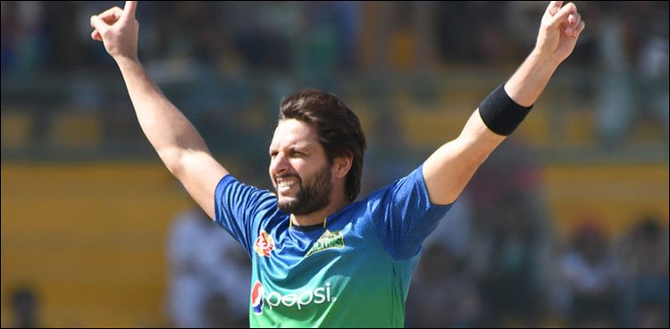 Shahid Afridi traded to Quetta Gladiators for PSL 2022; Azam Khan moves to Islamabad United
